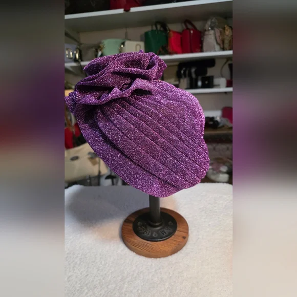 6 Elegant Head Caps/Turbans - Picture 9 of 16